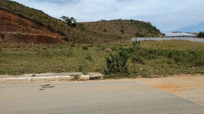 Lote - Venda: Praça Cruzeiro, Rio Bonito - RJ