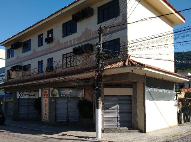 Loja - Aluguel: Centro, Rio Bonito - RJ