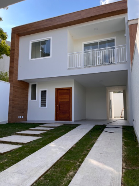 Casa - Venda: Serra do Sambê , Rio Bonito - RJ