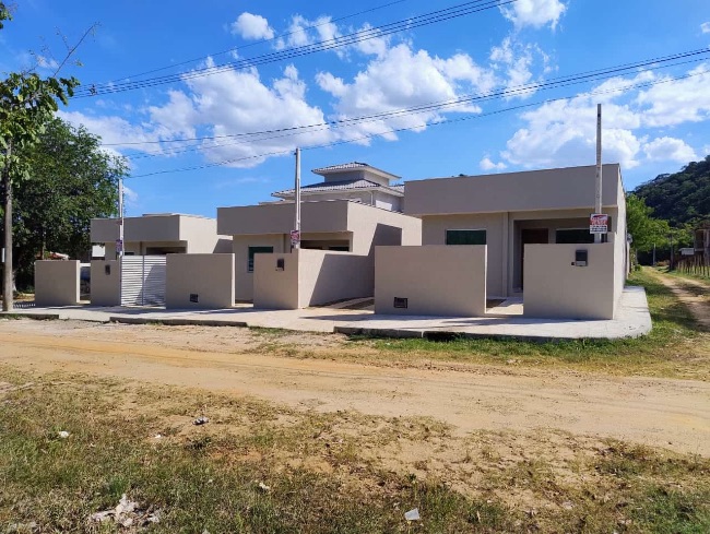Casa - Venda: Praça Cruzeiro, Rio Bonito - RJ