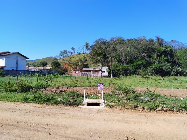 Lote - Venda: Praça Cruzeiro, Rio Bonito - RJ