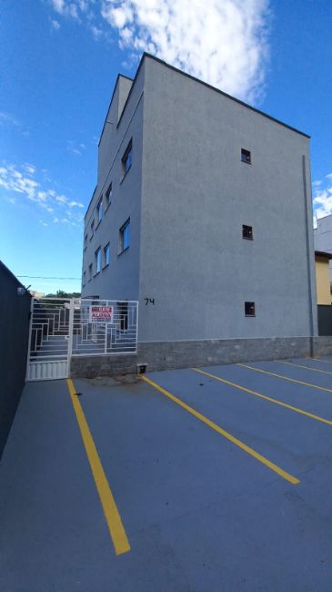 Apartamento - Aluguel: Caixa D´Agua , Rio Bonito - RJ