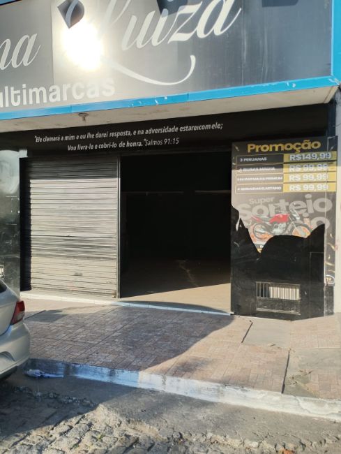 Ponto Comercial - Aluguel: Praça Cruzeiro, Rio Bonito - RJ