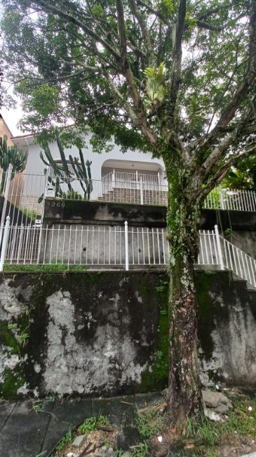 Casa - Aluguel: Centro, Rio Bonito - RJ