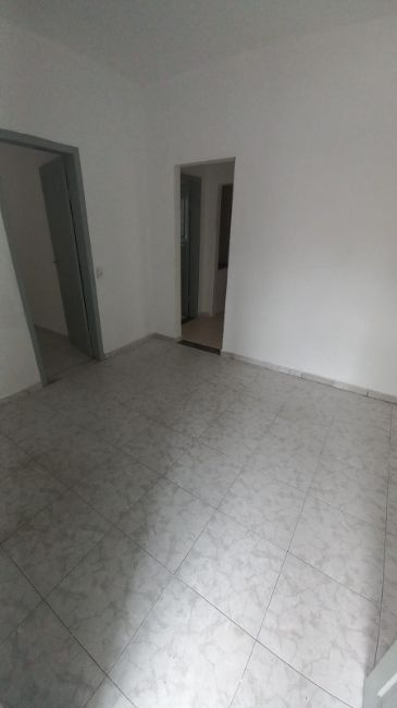 Casa - Aluguel: Centro, Rio Bonito - RJ