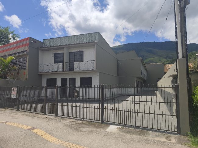 Casa - Aluguel: Bela Vista, Rio Bonito - RJ