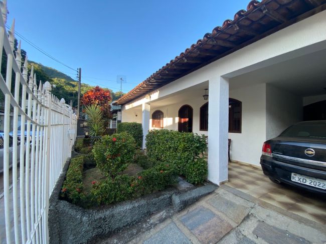 Casa - Venda: Caixa dágua , Rio Bonito - RJ